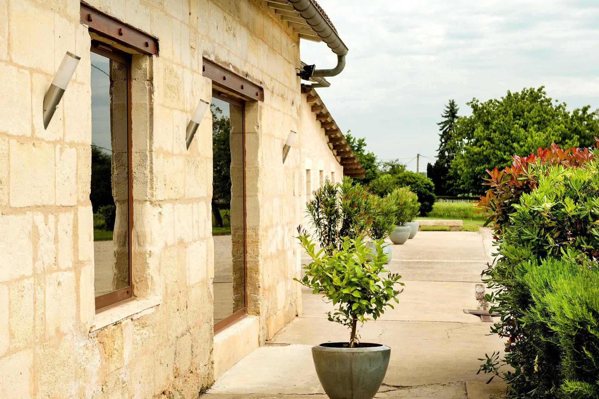 Chateau La Mothe Du Barry ムロン・シュル・ドルドーニュ エクステリア 写真